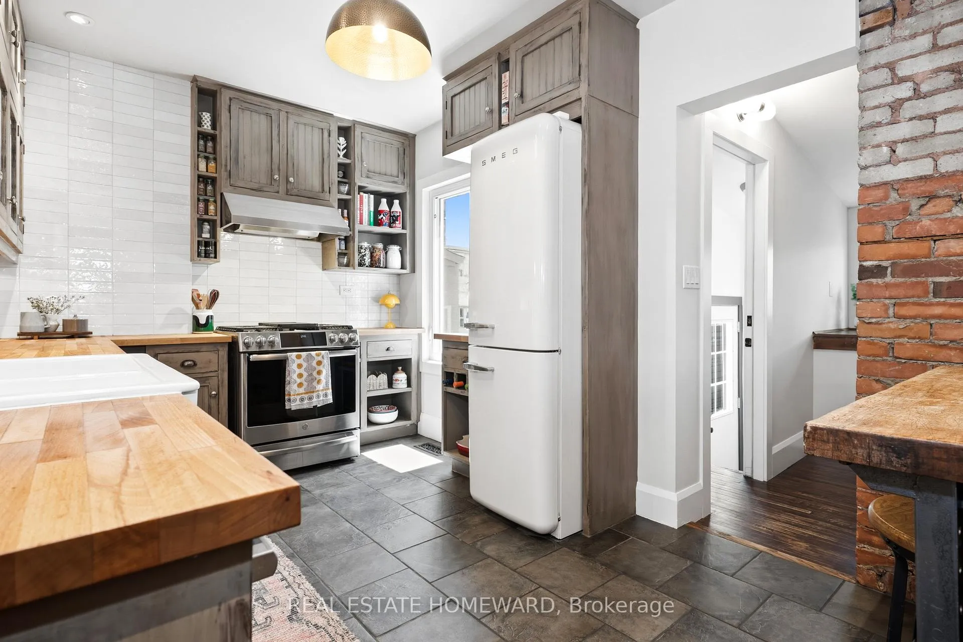Photo 17 of 149 Wolverleigh Boulevard, Toronto, Danforth — HOMEH