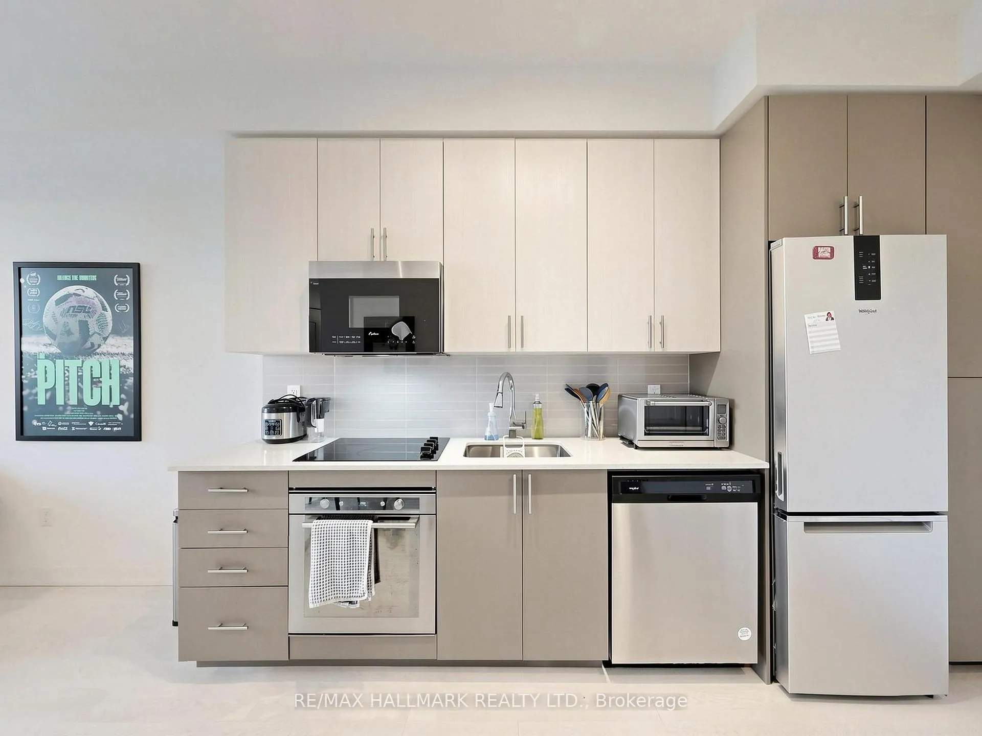 Photo 17 of Unit 612, 415 Main Street W, Hamilton, Kirkendall — HOMEH