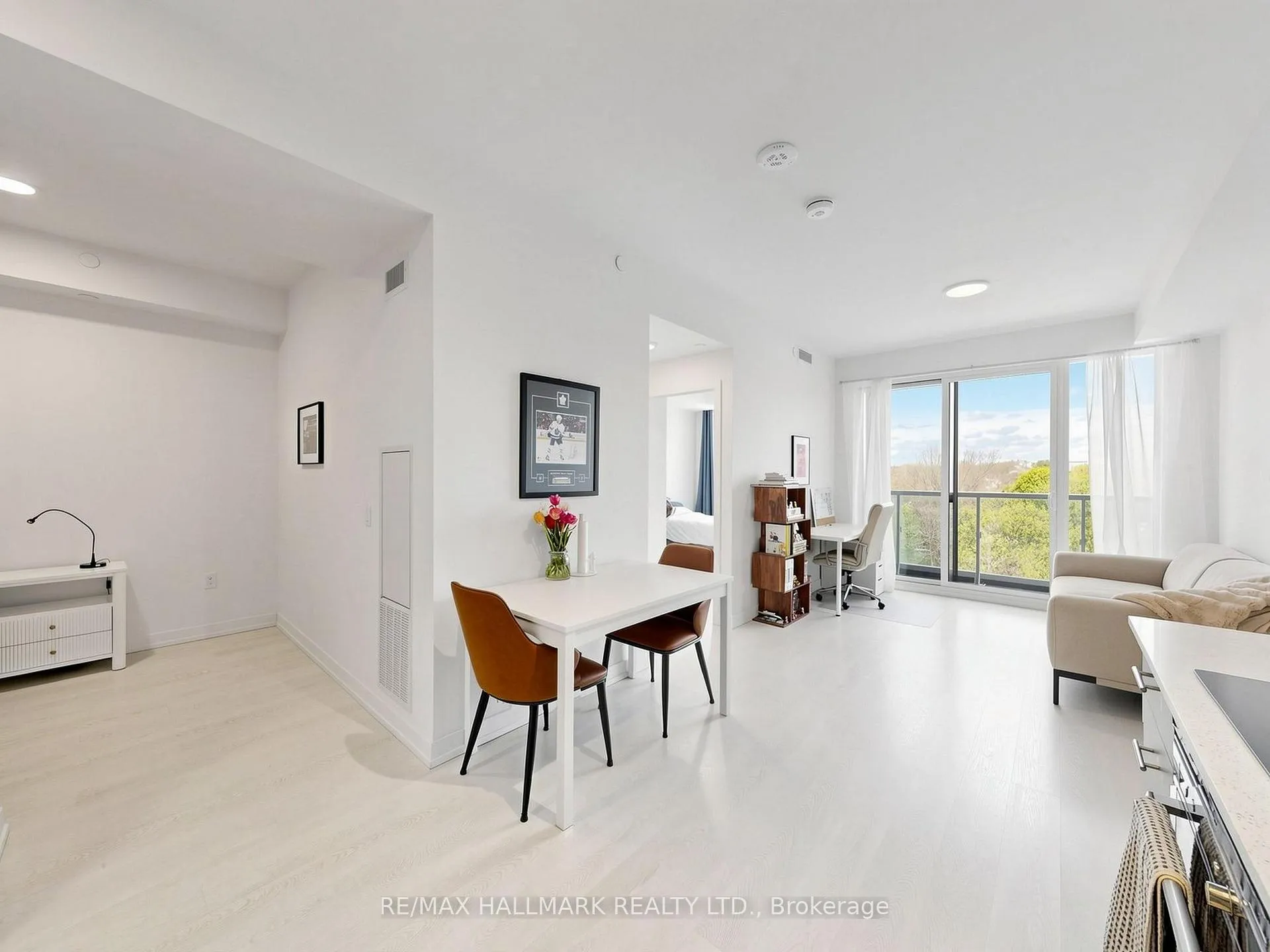 Photo 21 of Unit 612, 415 Main Street W, Hamilton, Kirkendall — HOMEH