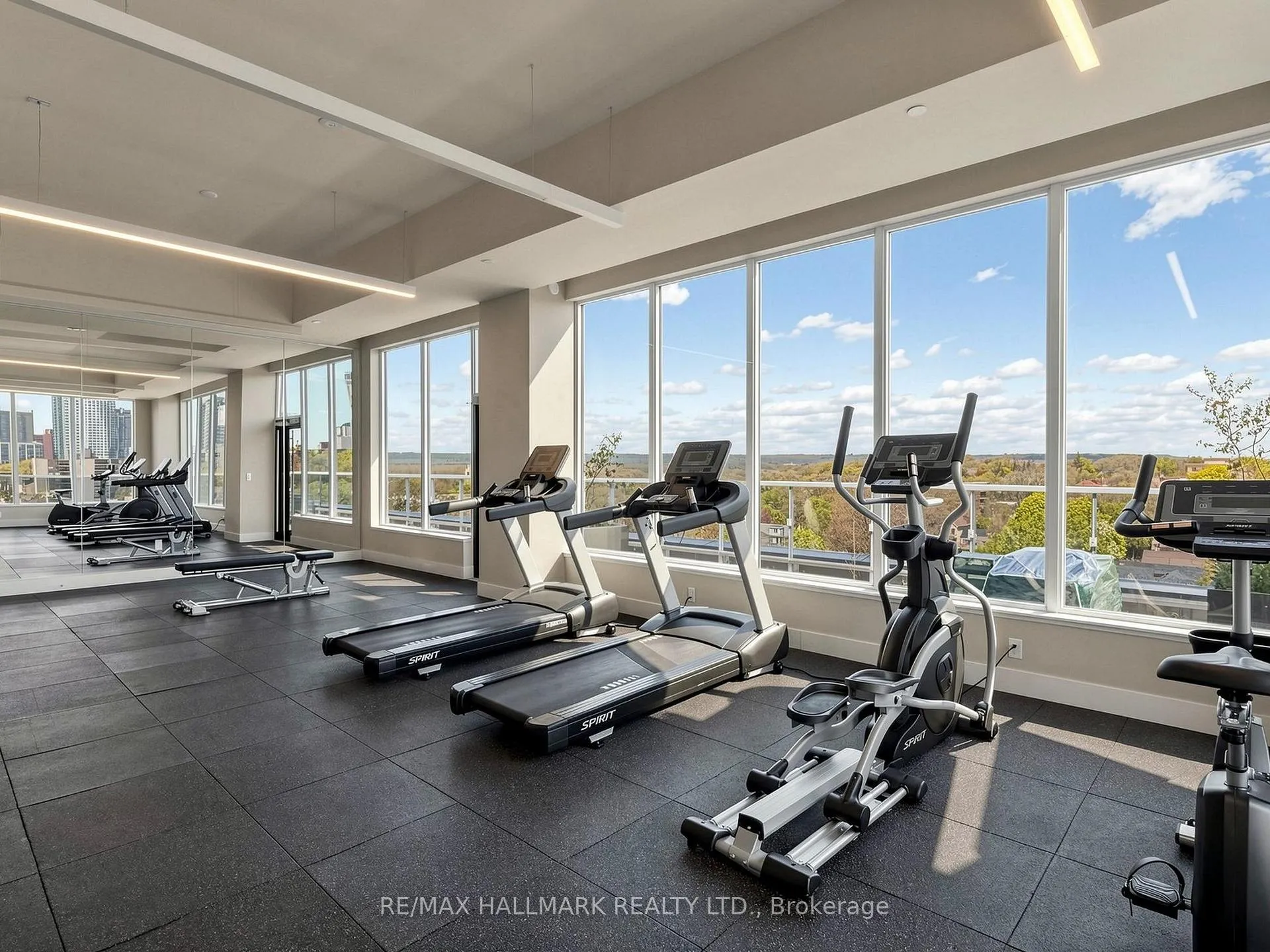 Photo 24 of Unit 612, 415 Main Street W, Hamilton, Kirkendall — HOMEH