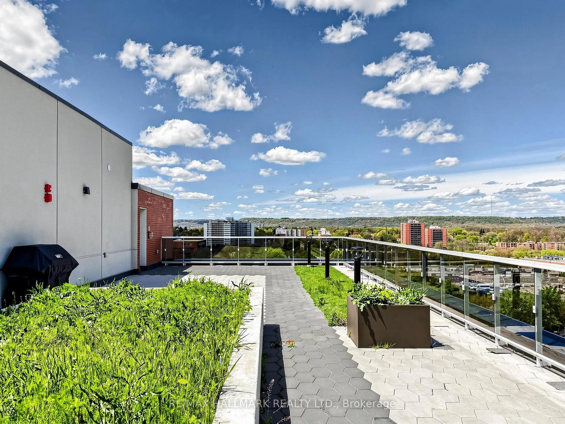 Photo 28 of Unit 612, 415 Main Street W, Hamilton, Kirkendall — HOMEH