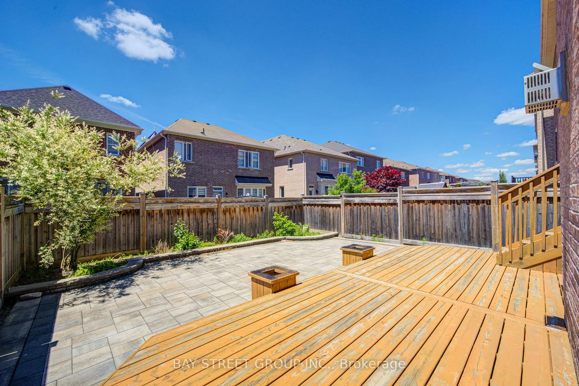 Photo 50 of 60 Buckle Crescent, Aurora, Rural Aurora — HOMEH