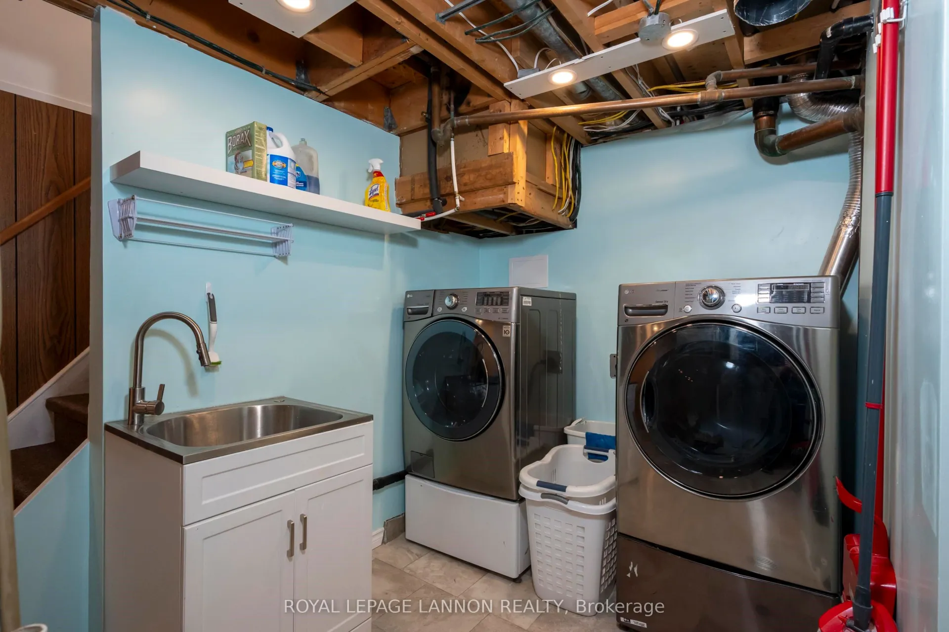 Photo 39 of 159 Woodside Street, Thunder Bay, Grandview — HOMEH