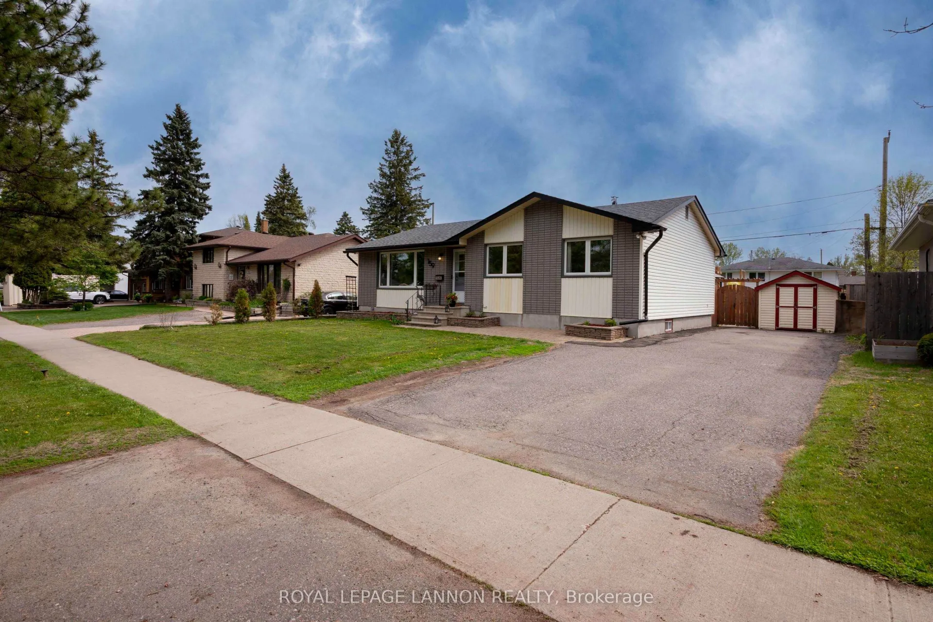 Photo 49 of 159 Woodside Street, Thunder Bay, Grandview — HOMEH