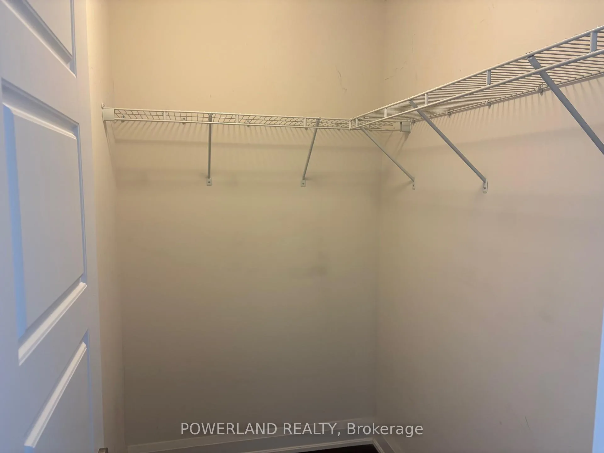 Photo 7 of Unit 616, 8228 Birchmount Road, Markham, Unionville — HOMEH