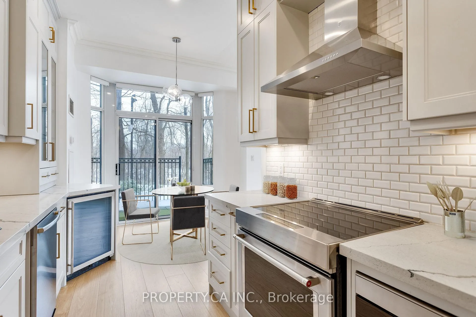 Photo 7 of Unit 105, 2 Aberfoyle Crescent, Etobicoke, Islington-City Centre West — HOMEH