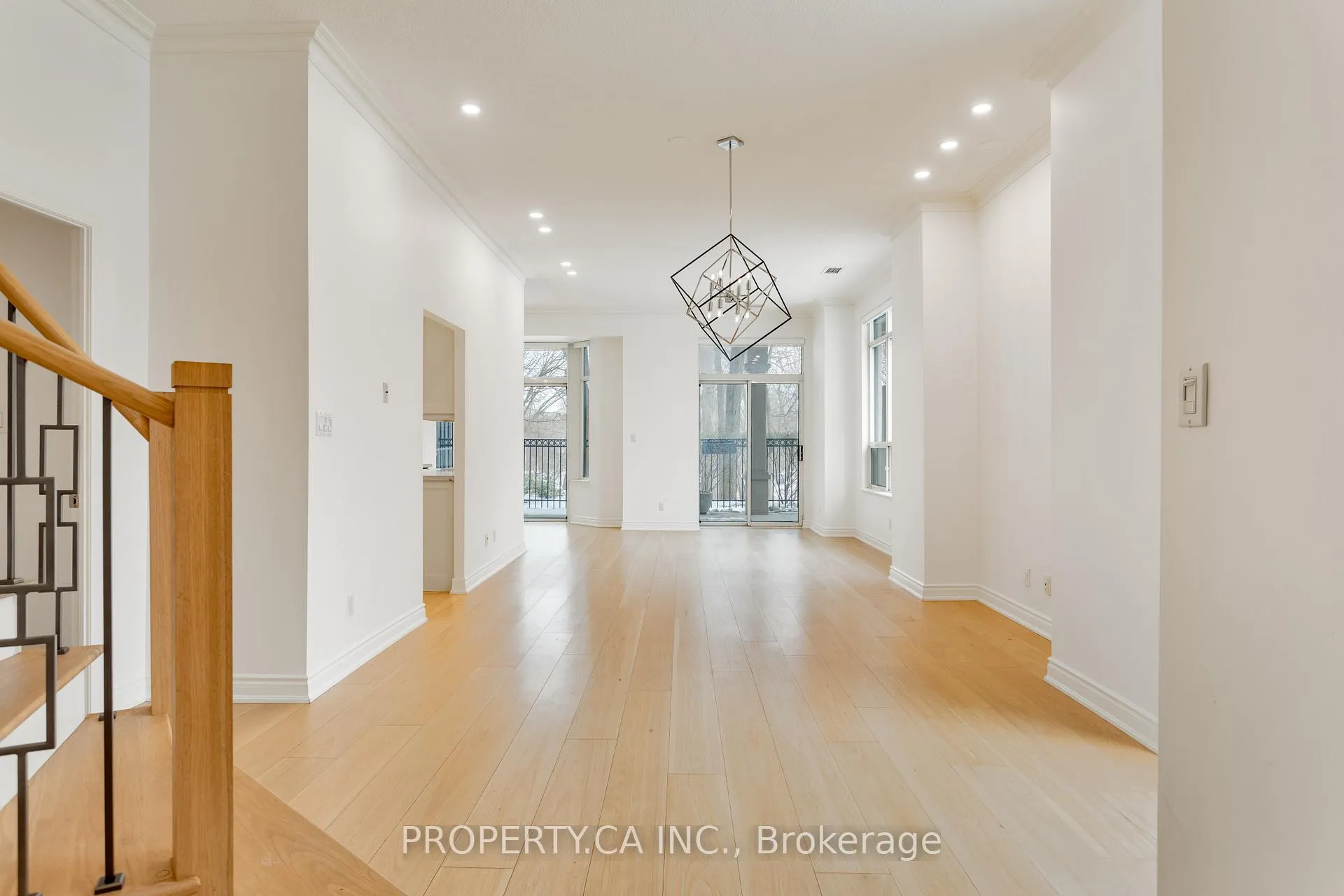 Photo 17 of Unit 105, 2 Aberfoyle Crescent, Etobicoke, Islington-City Centre West — HOMEH