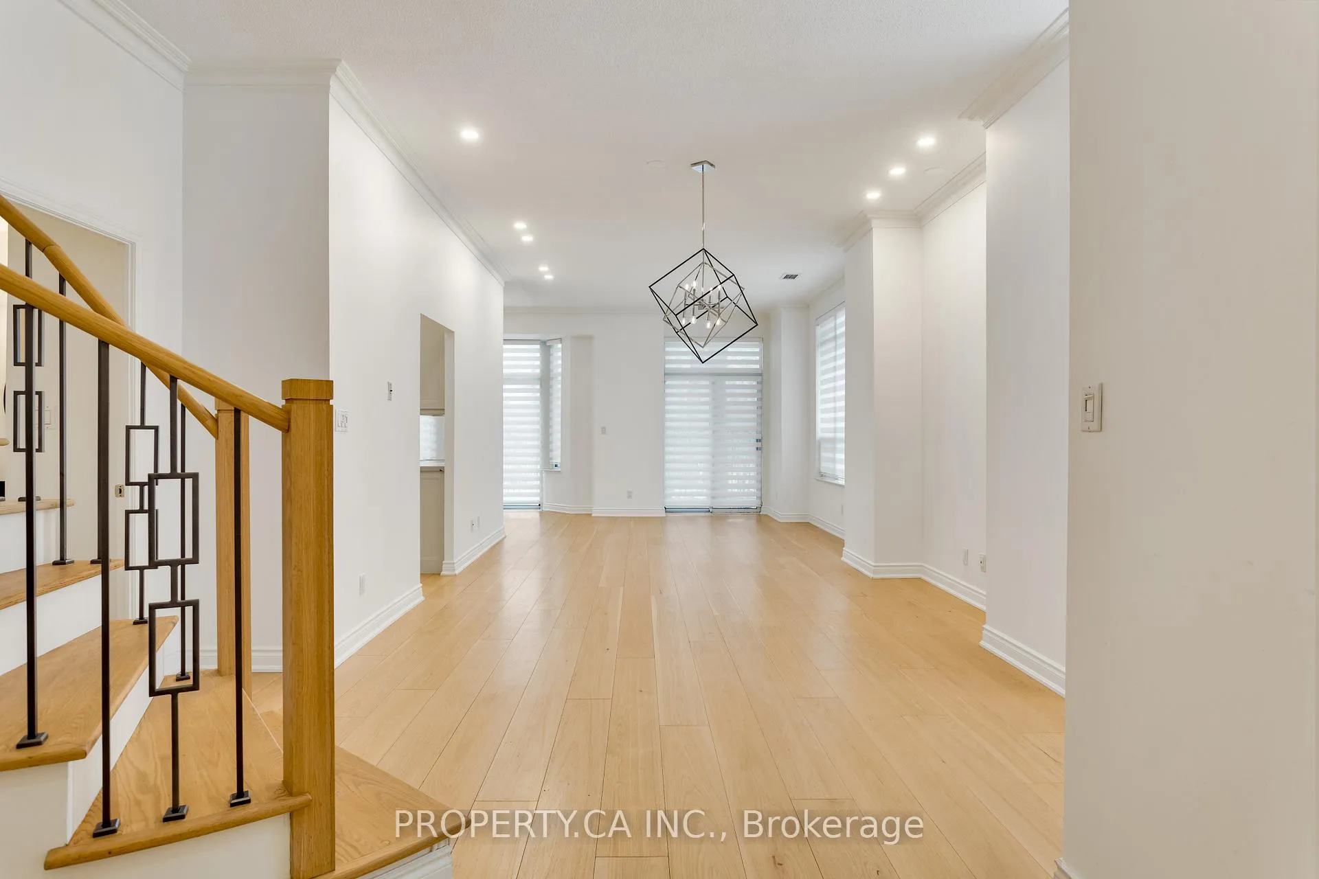 Photo 18 of Unit 105, 2 Aberfoyle Crescent, Etobicoke, Islington-City Centre West — HOMEH