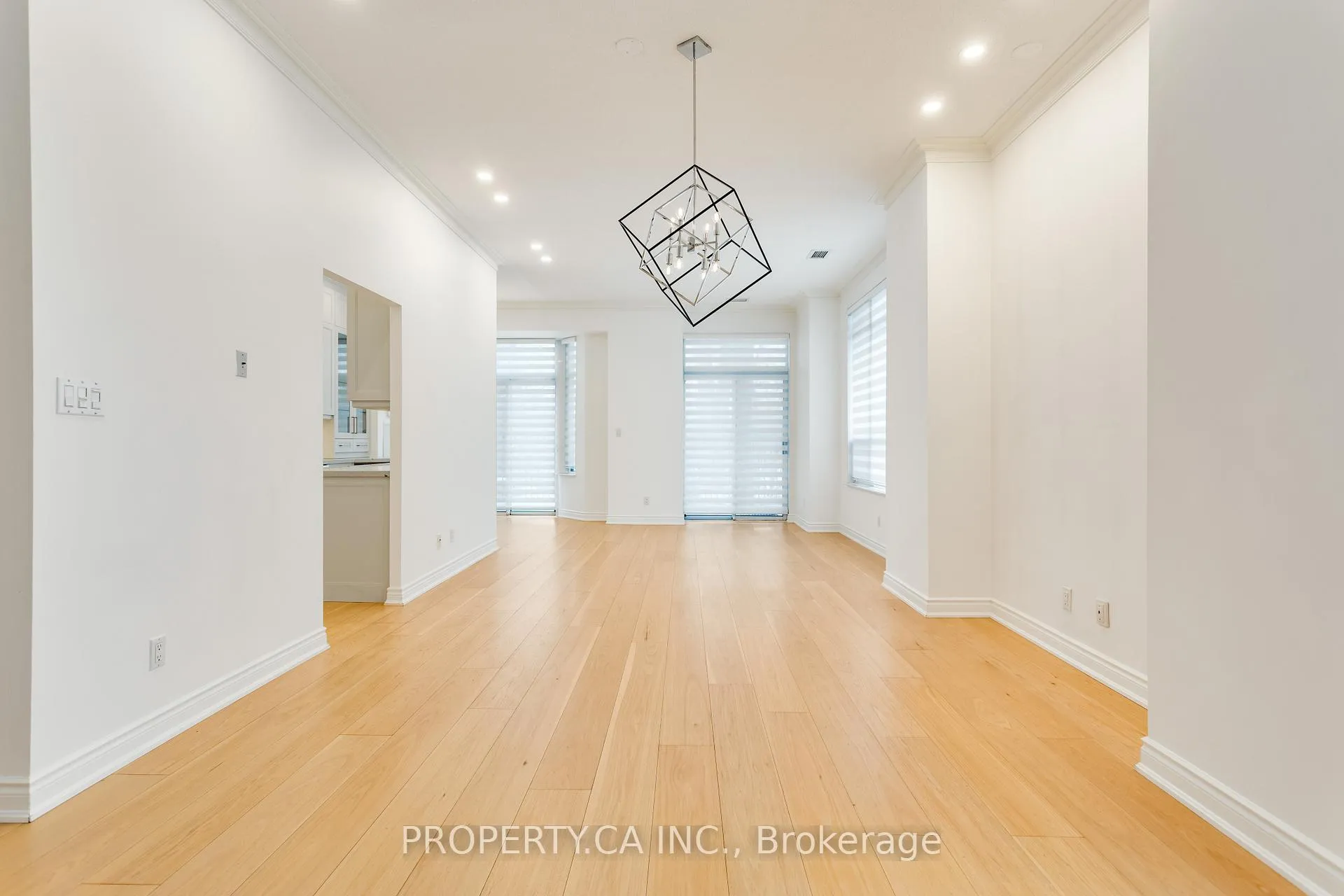 Photo 19 of Unit 105, 2 Aberfoyle Crescent, Etobicoke, Islington-City Centre West — HOMEH