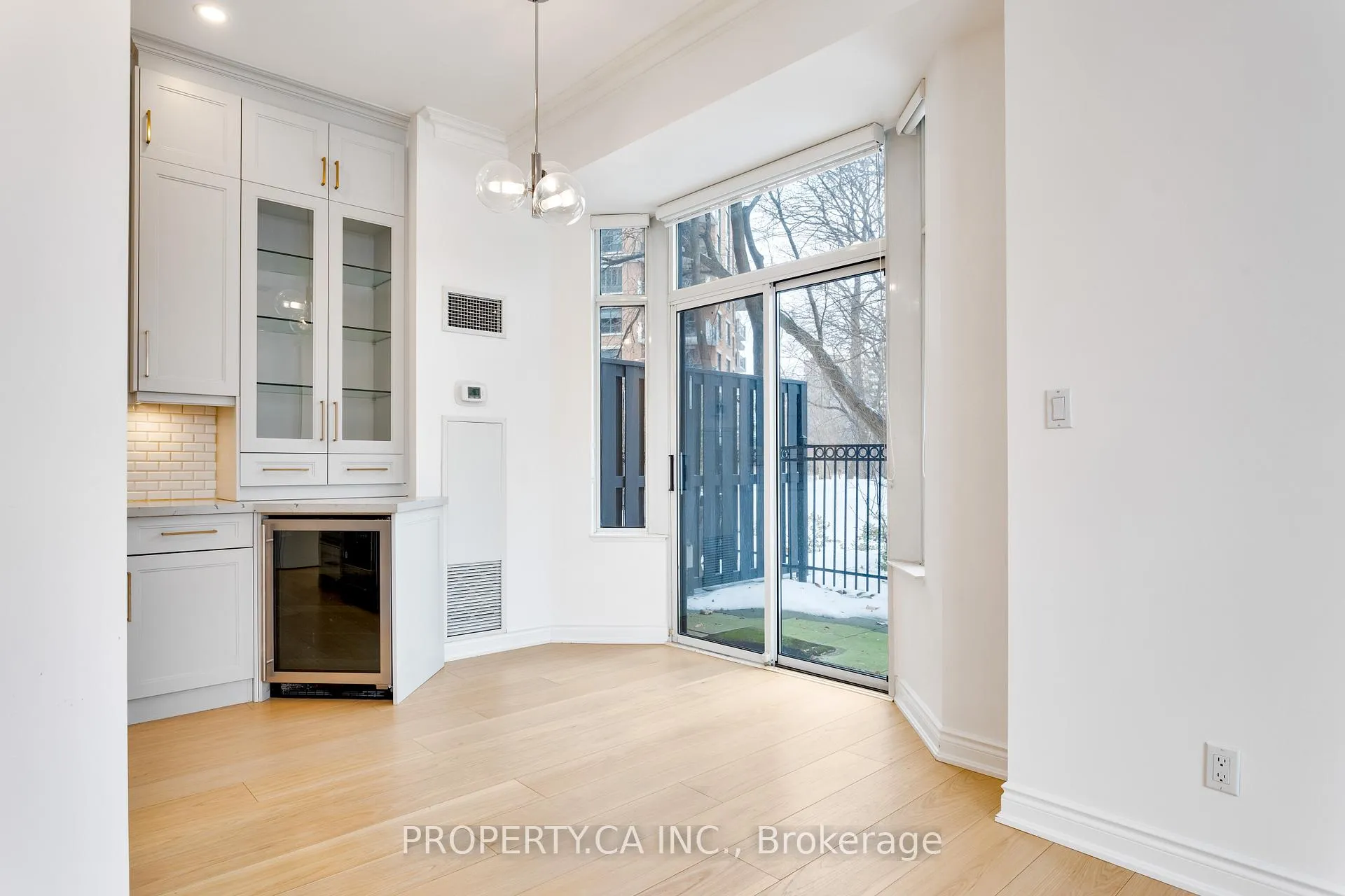 Photo 23 of Unit 105, 2 Aberfoyle Crescent, Etobicoke, Islington-City Centre West — HOMEH