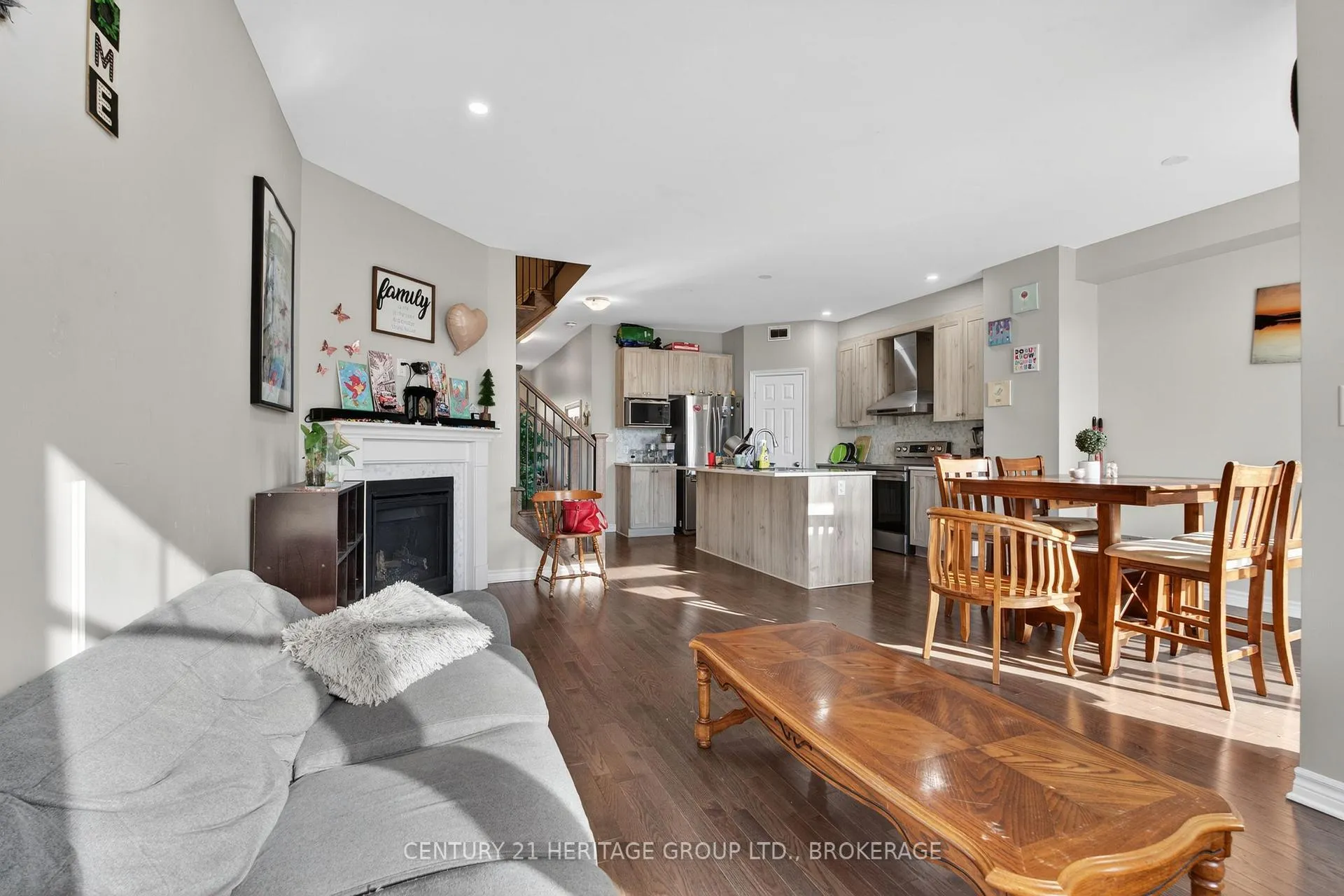 Photo 10 of 1364 Demers Avenue, Kingston, East Gardiners Rd — HOMEH