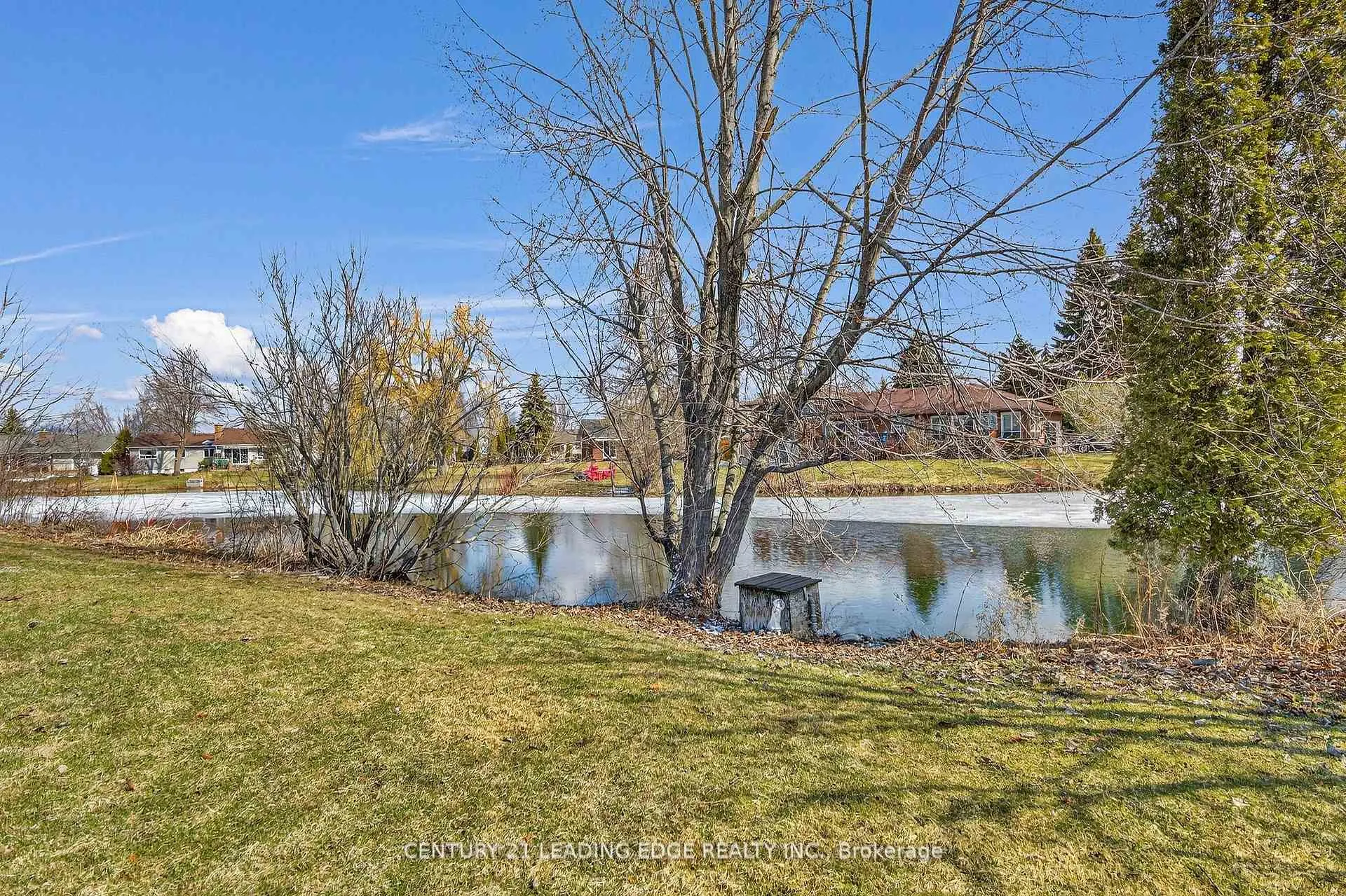 Photo 48 of 17 Sandlewood Trail, Ramara, Brechin — HOMEH