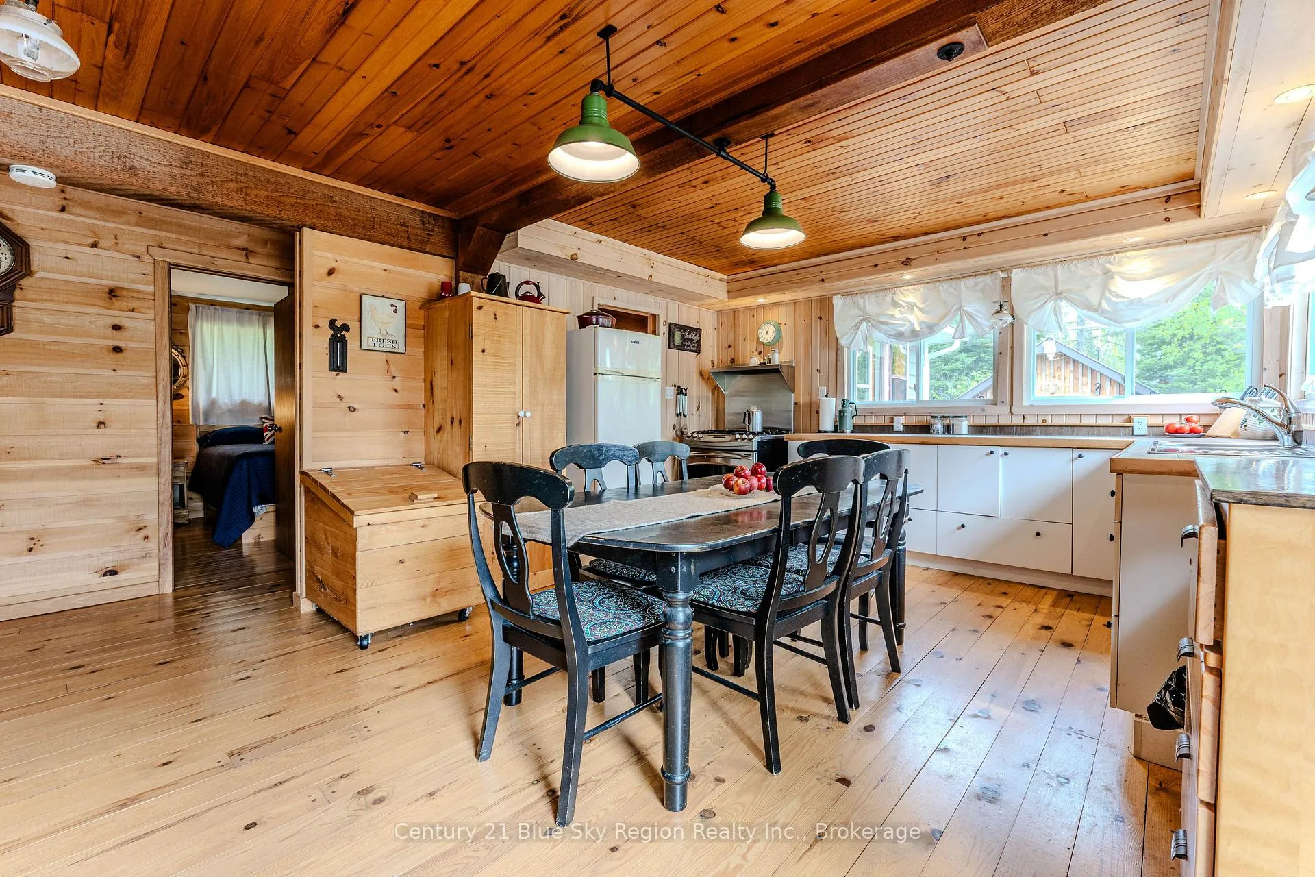 Photo 9 of 10385 Rabbit Lake, Temagami — HOMEH