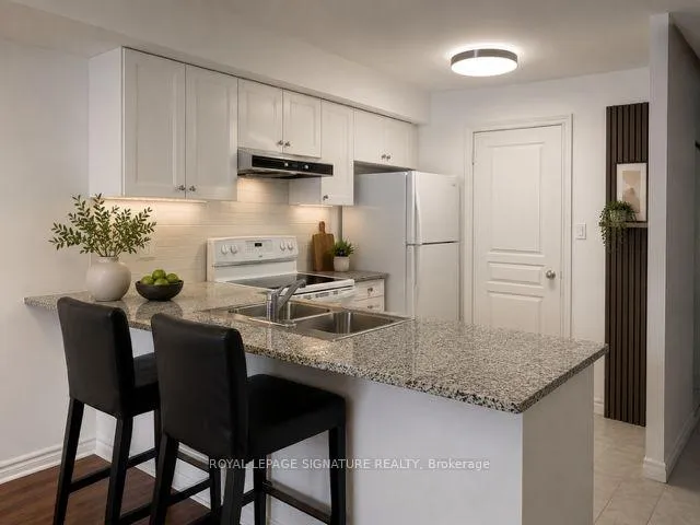 Photo 2 of Unit 1602, 801 Bay Street, Toronto, Bay Street Corridor — HOMEH