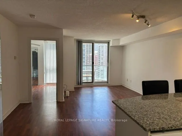 Photo 5 of Unit 1602, 801 Bay Street, Toronto, Bay Street Corridor — HOMEH