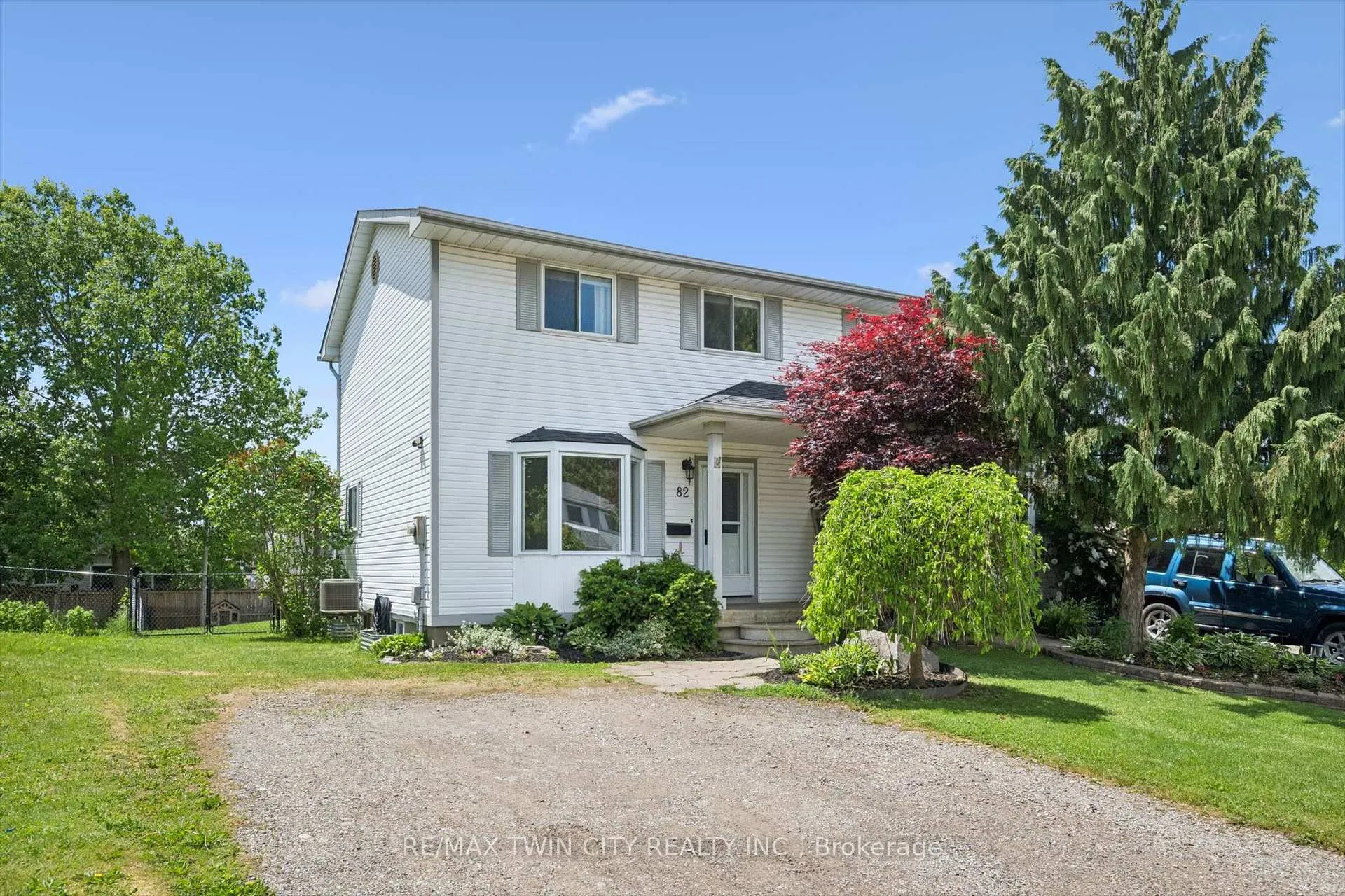 Photo 1 of 82 Catherine Street, Wilmot, New Hamburg — HOMEH