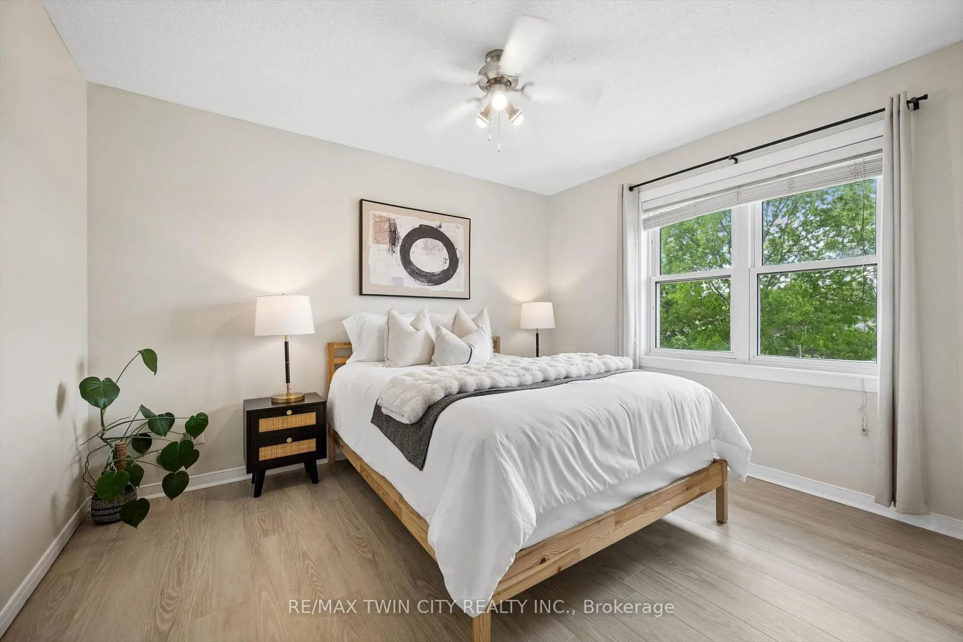 Photo 18 of 82 Catherine Street, Wilmot, New Hamburg — HOMEH