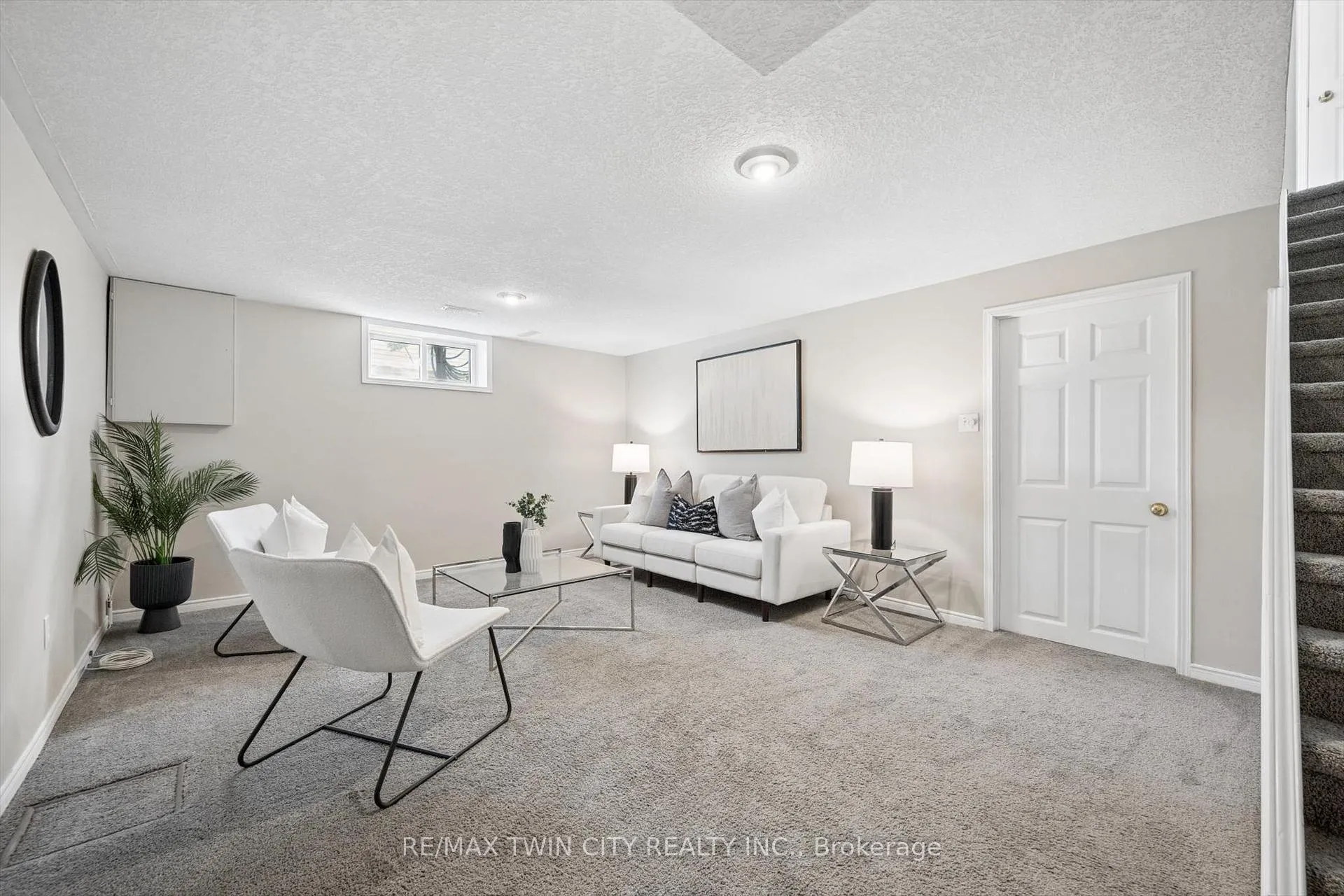 Photo 27 of 82 Catherine Street, Wilmot, New Hamburg — HOMEH