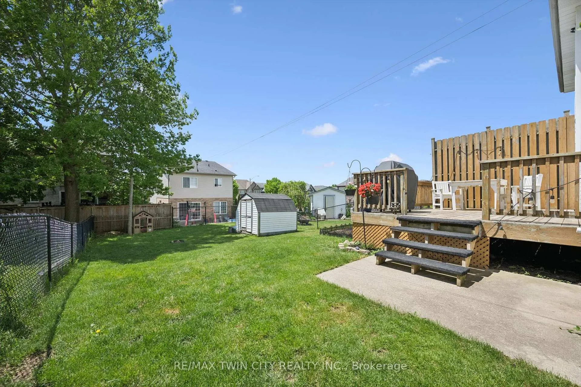 Photo 32 of 82 Catherine Street, Wilmot, New Hamburg — HOMEH