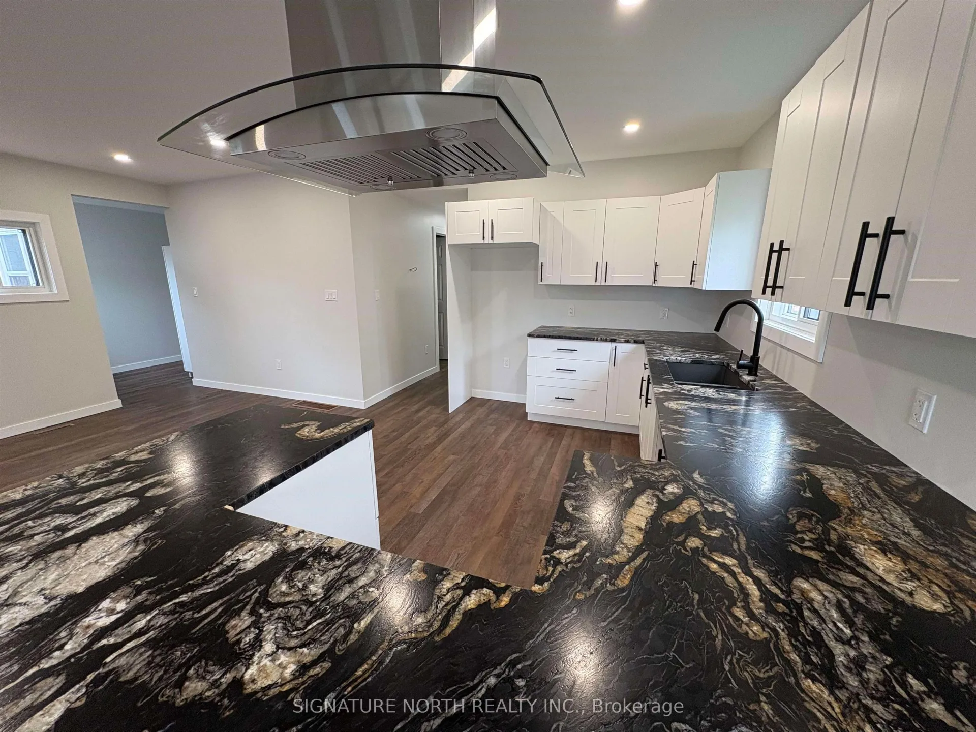 Photo 4 of 65 Rockwood Ave, Thunder Bay, College Heights — HOMEH
