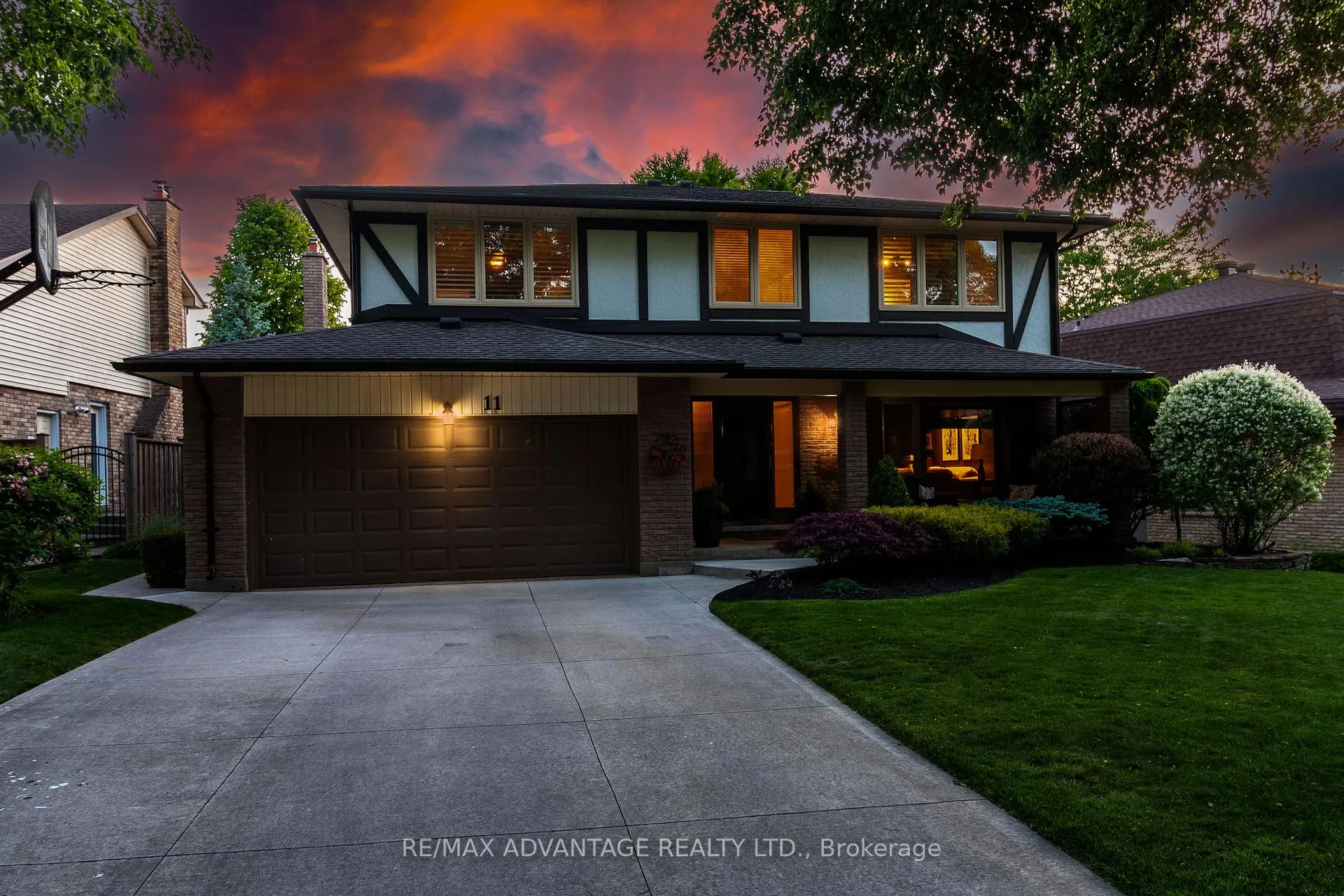 Photo 46 of 11 Farmington Crescent, London, South L — HOMEH