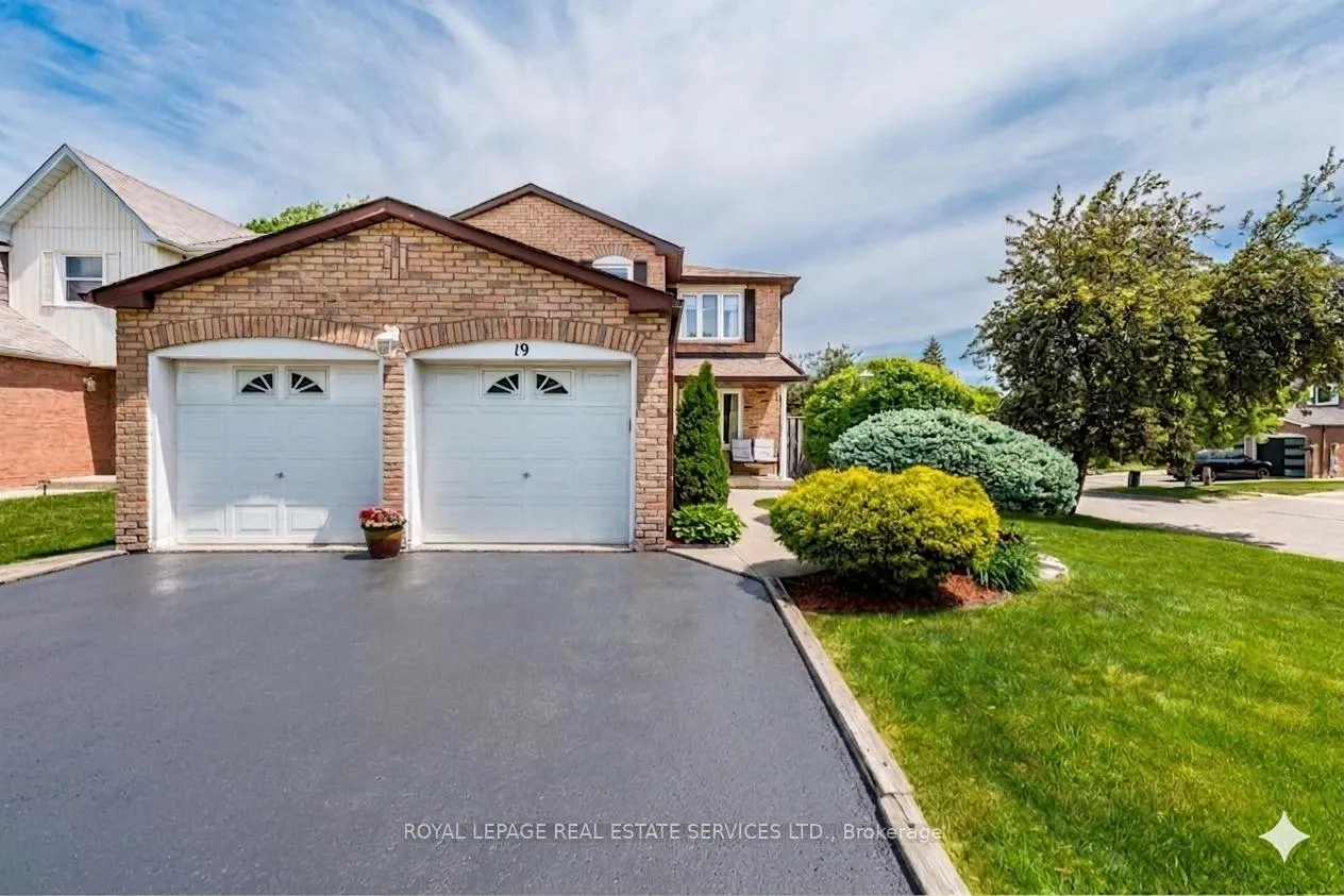 Photo 1 of 19 Newgreen Crescent, Brampton, Westgate — HOMEH