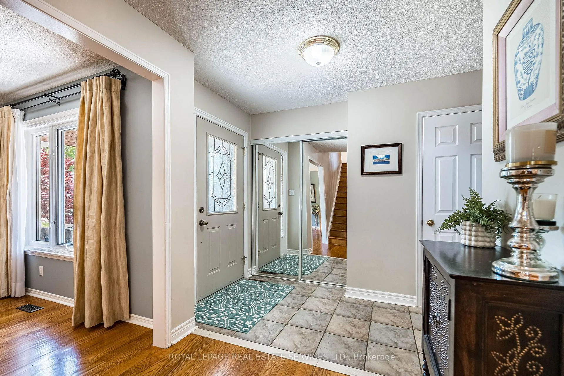 Photo 8 of 19 Newgreen Crescent, Brampton, Westgate — HOMEH