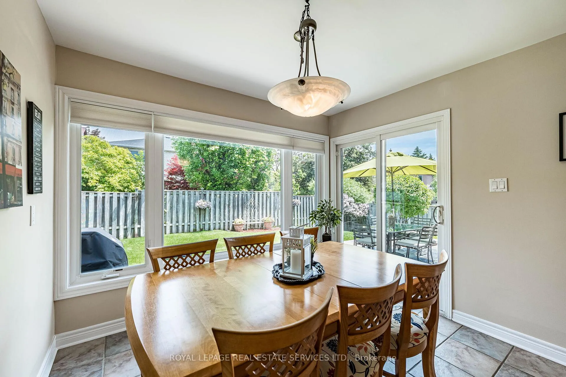 Photo 15 of 19 Newgreen Crescent, Brampton, Westgate — HOMEH