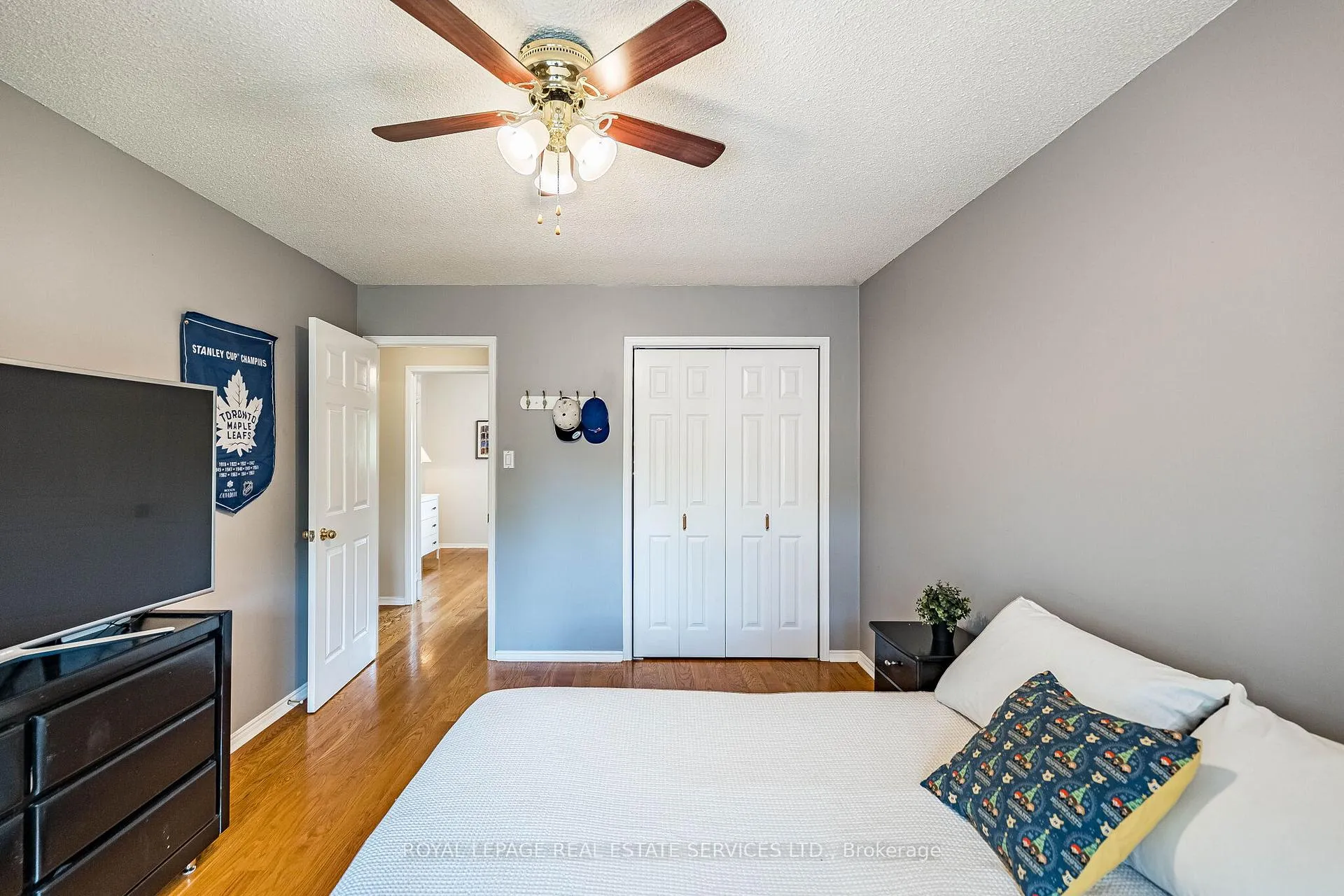 Photo 25 of 19 Newgreen Crescent, Brampton, Westgate — HOMEH