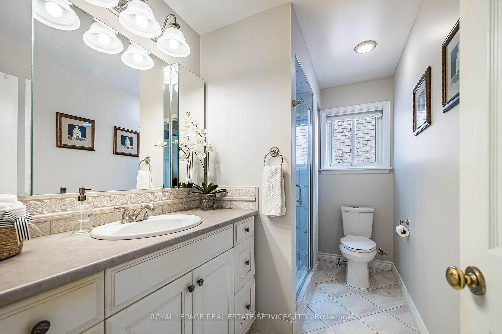 Photo 30 of 19 Newgreen Crescent, Brampton, Westgate — HOMEH