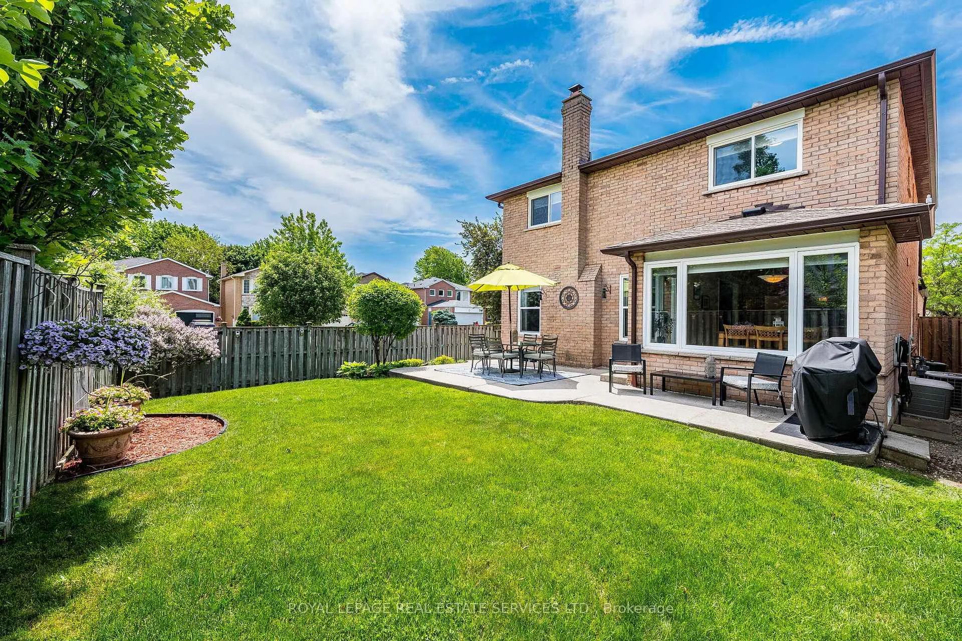 Photo 37 of 19 Newgreen Crescent, Brampton, Westgate — HOMEH