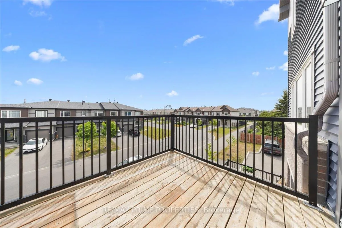 Photo 27 of Unit B, 700B Amberwing Private, Ottawa, Avalon West — HOMEH