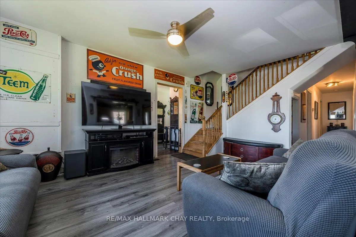 Photo 26 of 736 Lakelands Avenue, Innisfil, Alcona — HOMEH