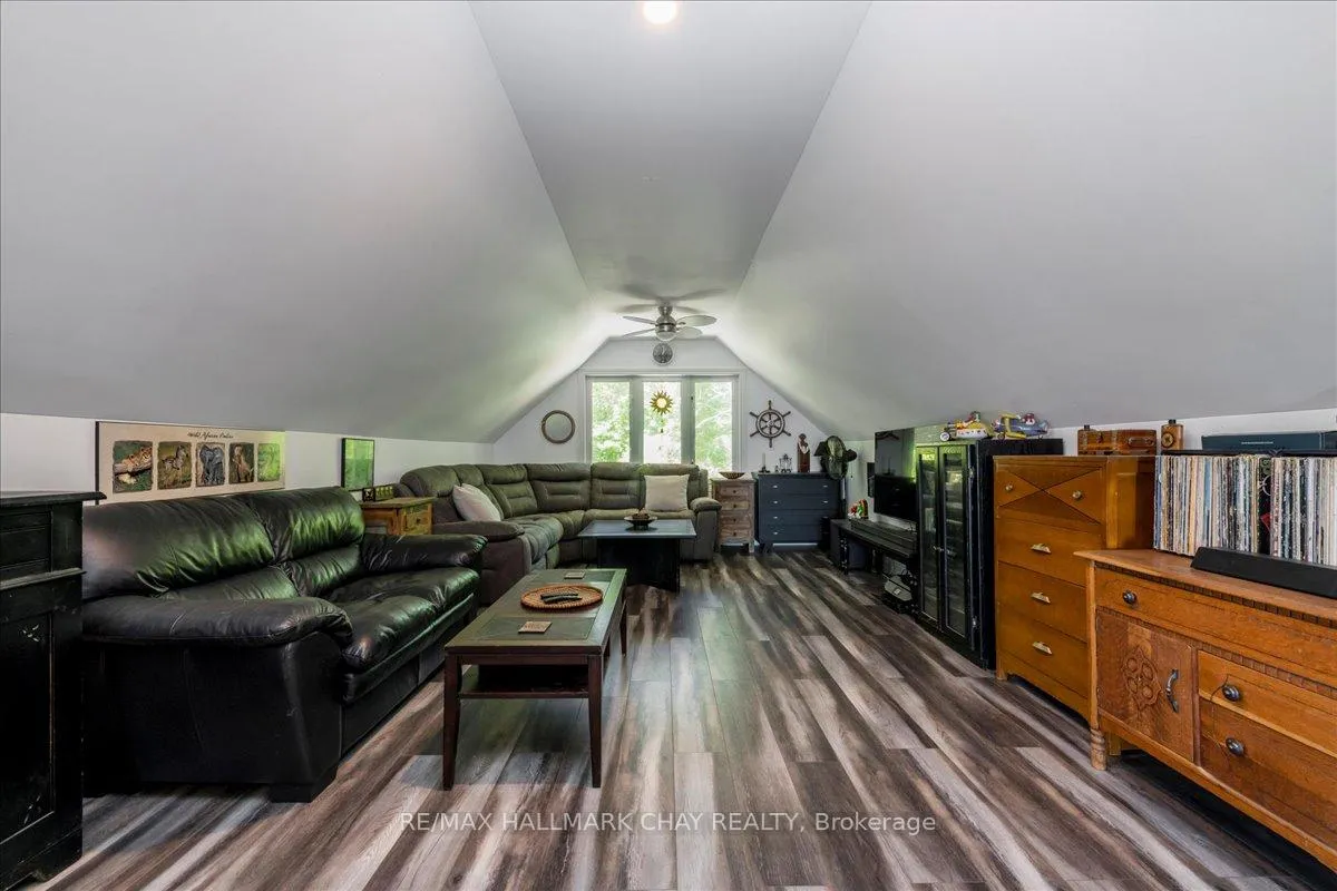 Photo 7 of 736 Lakelands Avenue, Innisfil, Alcona — HOMEH