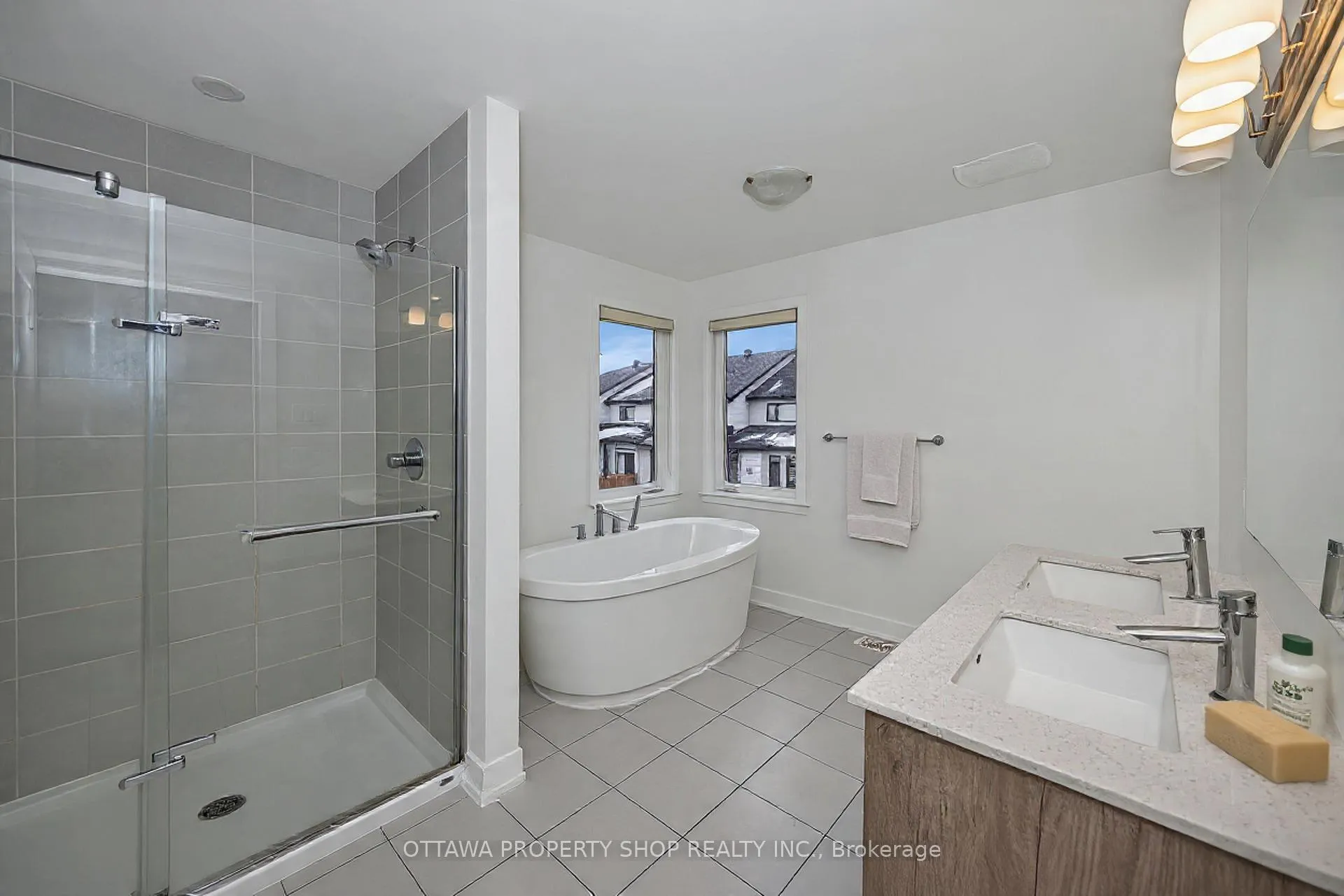 Photo 15 of 725 Odyssey Way, Ottawa, Leitrim — HOMEH