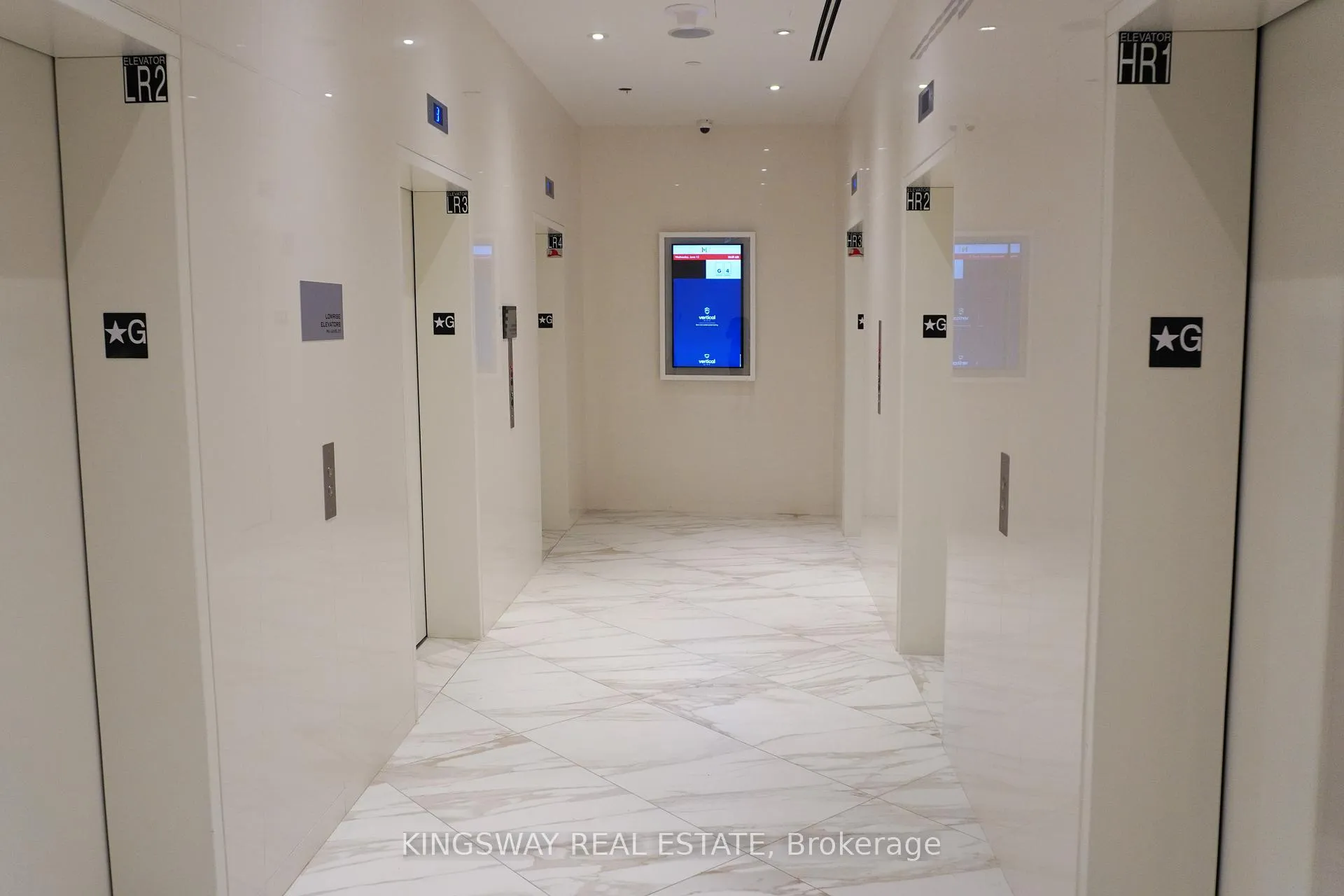 Photo 4 of Unit 2913, 3900 Confederation Parkway, Mississauga, City Centre — HOMEH