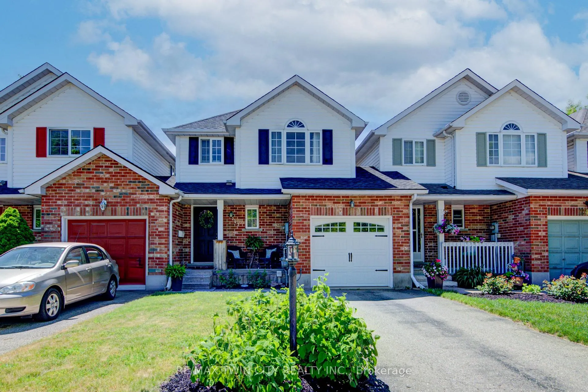 Photo 1 of 243 Auburn Drive, Waterloo — HOMEH