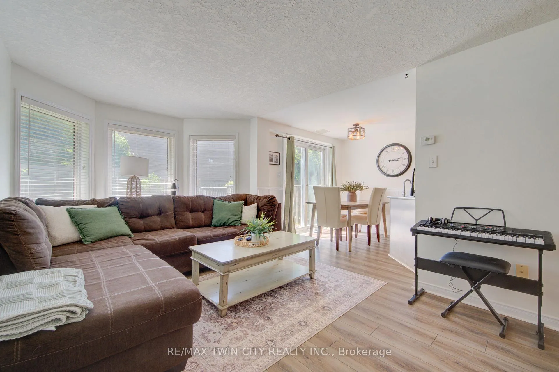 Photo 8 of 243 Auburn Drive, Waterloo — HOMEH