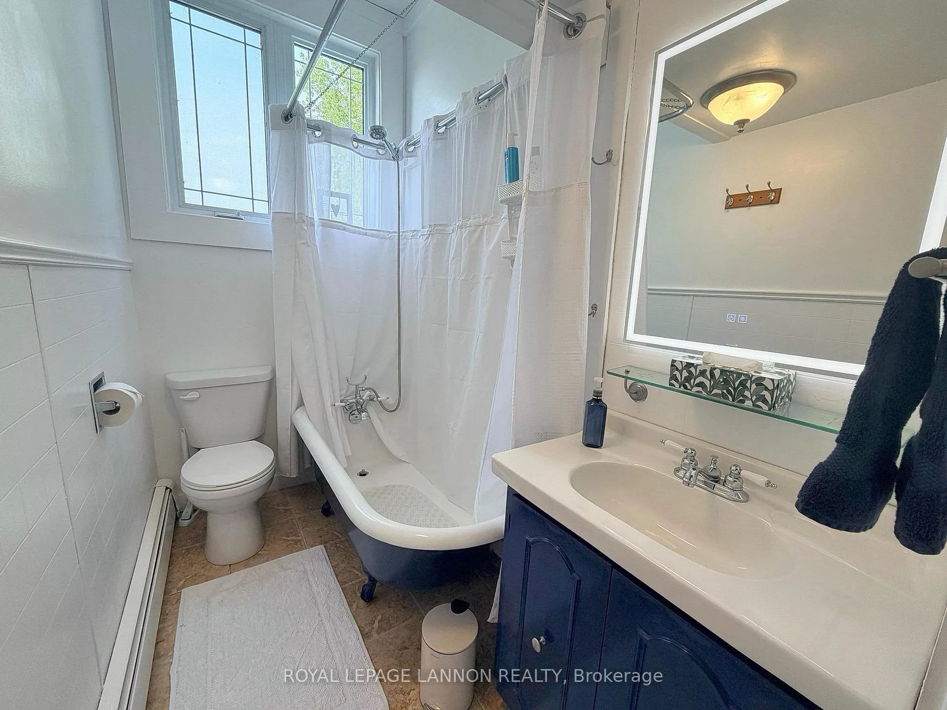 Photo 11 of 112 Queen Street, Greenstone — HOMEH