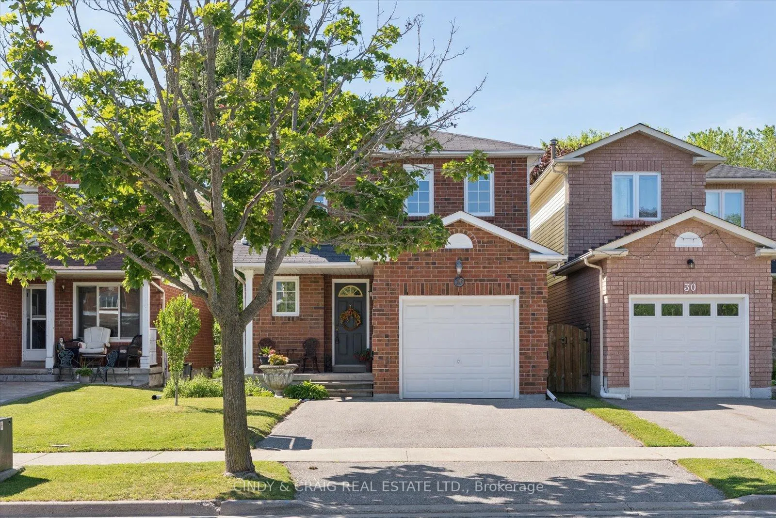 Photo 1 of 28 Moyse Drive, Clarington, Courtice — HOMEH