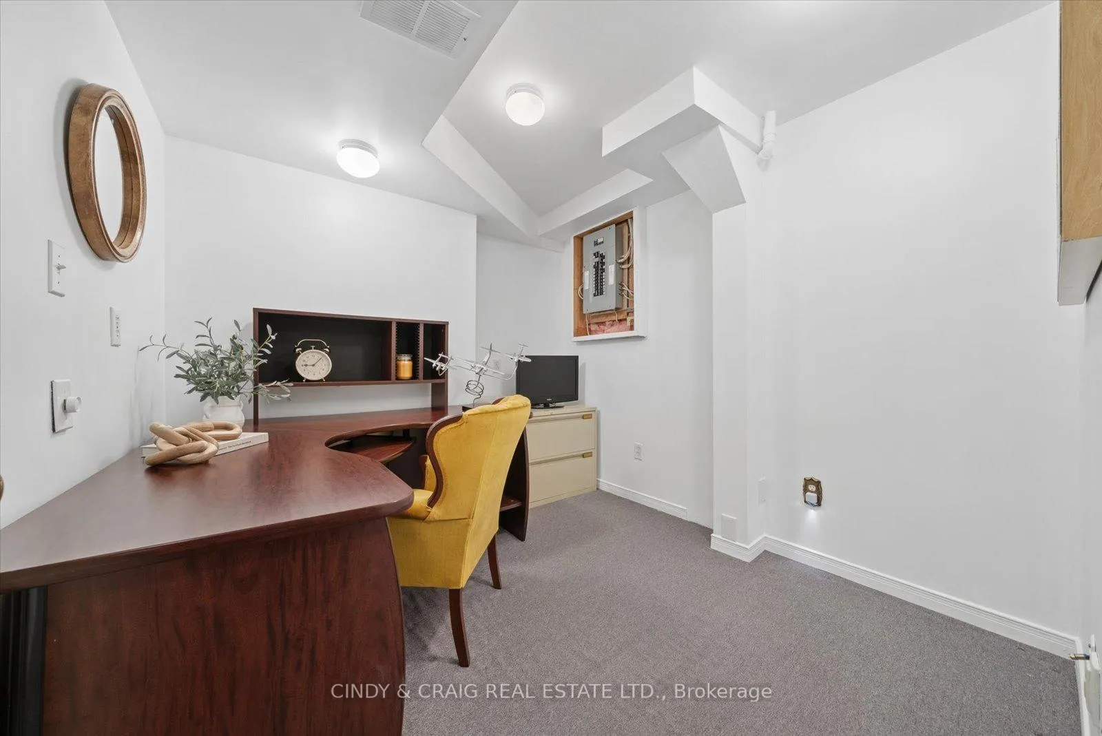 Photo 15 of 28 Moyse Drive, Clarington, Courtice — HOMEH