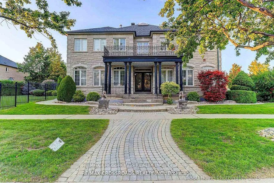 Photo 2 of 2 Mumberson Court, Markham, Cachet — HOMEH