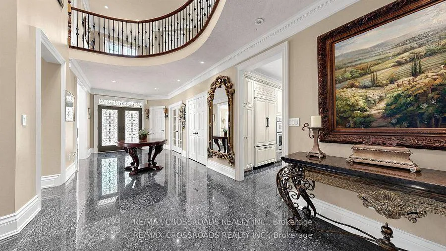 Photo 6 of 2 Mumberson Court, Markham, Cachet — HOMEH