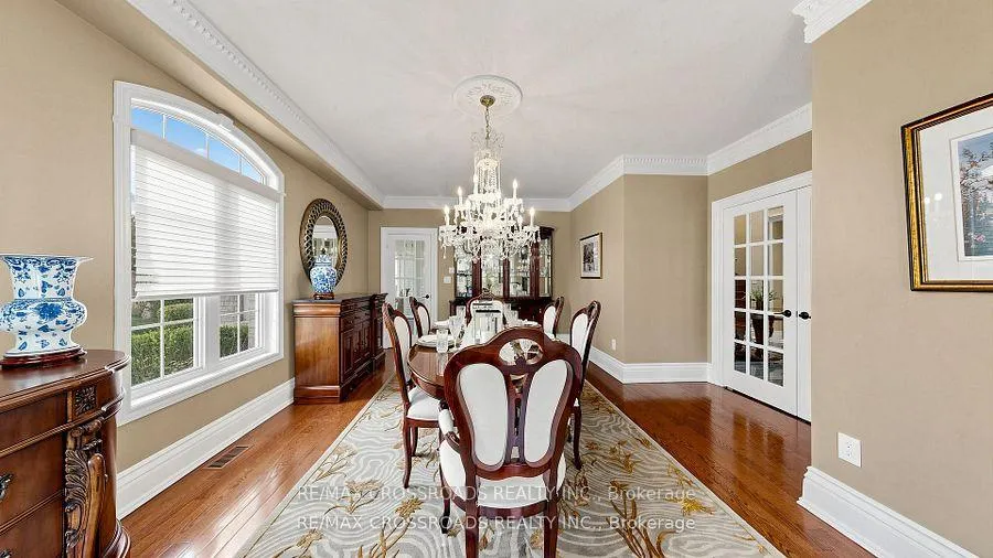 Photo 11 of 2 Mumberson Court, Markham, Cachet — HOMEH
