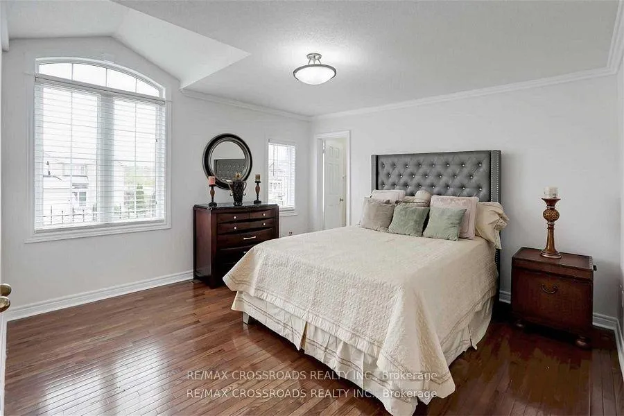 Photo 26 of 2 Mumberson Court, Markham, Cachet — HOMEH