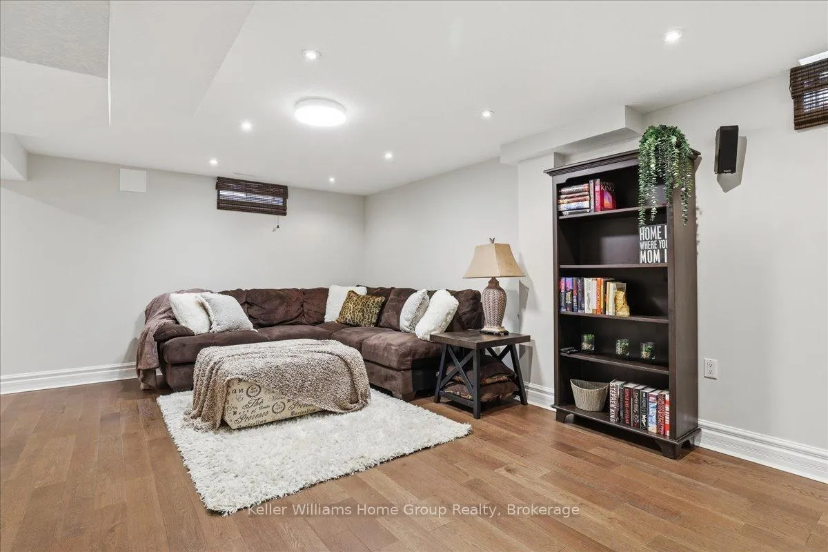 Photo 32 of 19 Forestview Drive, Cambridge — HOMEH