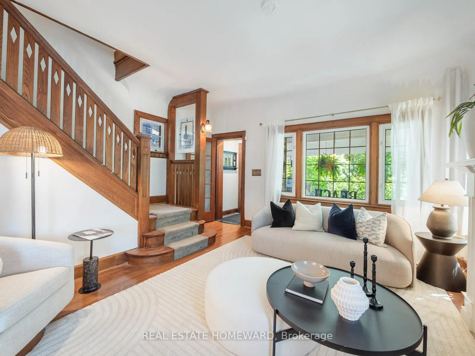 Photo 9 of 24 Waverley Road, Toronto, The Beaches — HOMEH