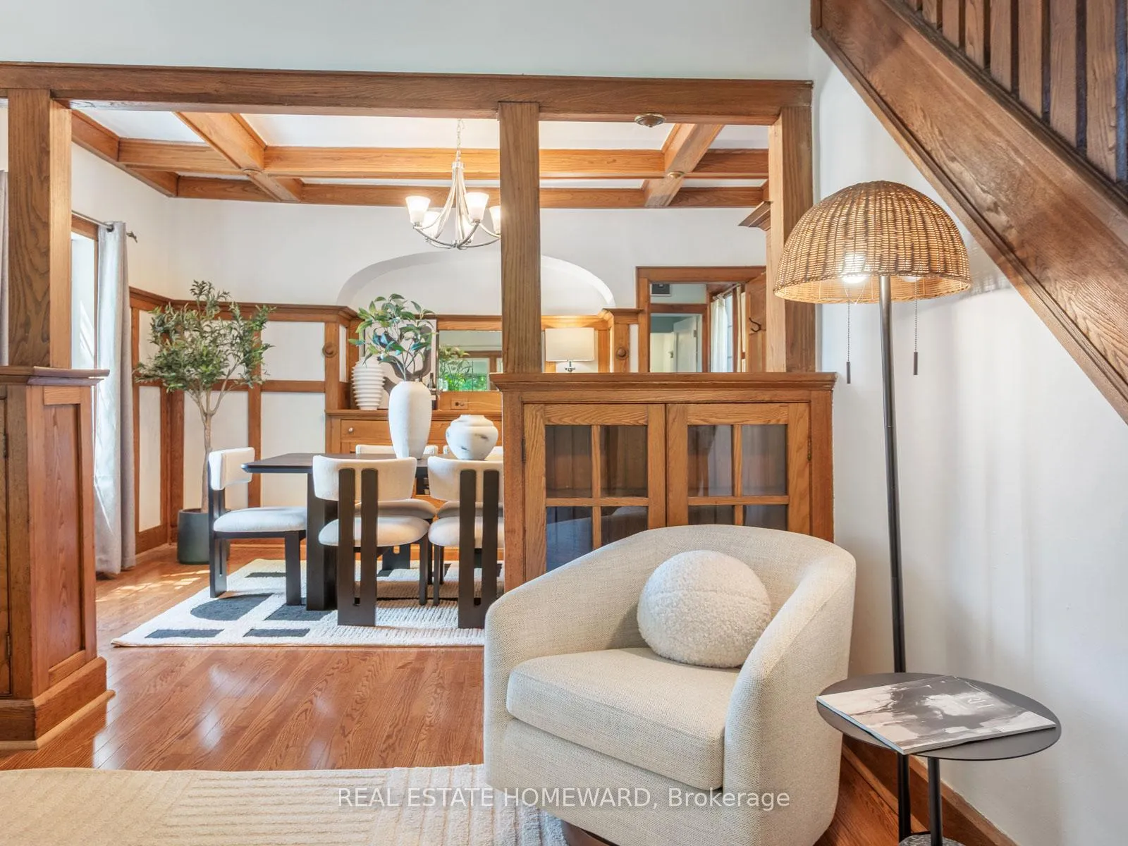 Photo 12 of 24 Waverley Road, Toronto, The Beaches — HOMEH