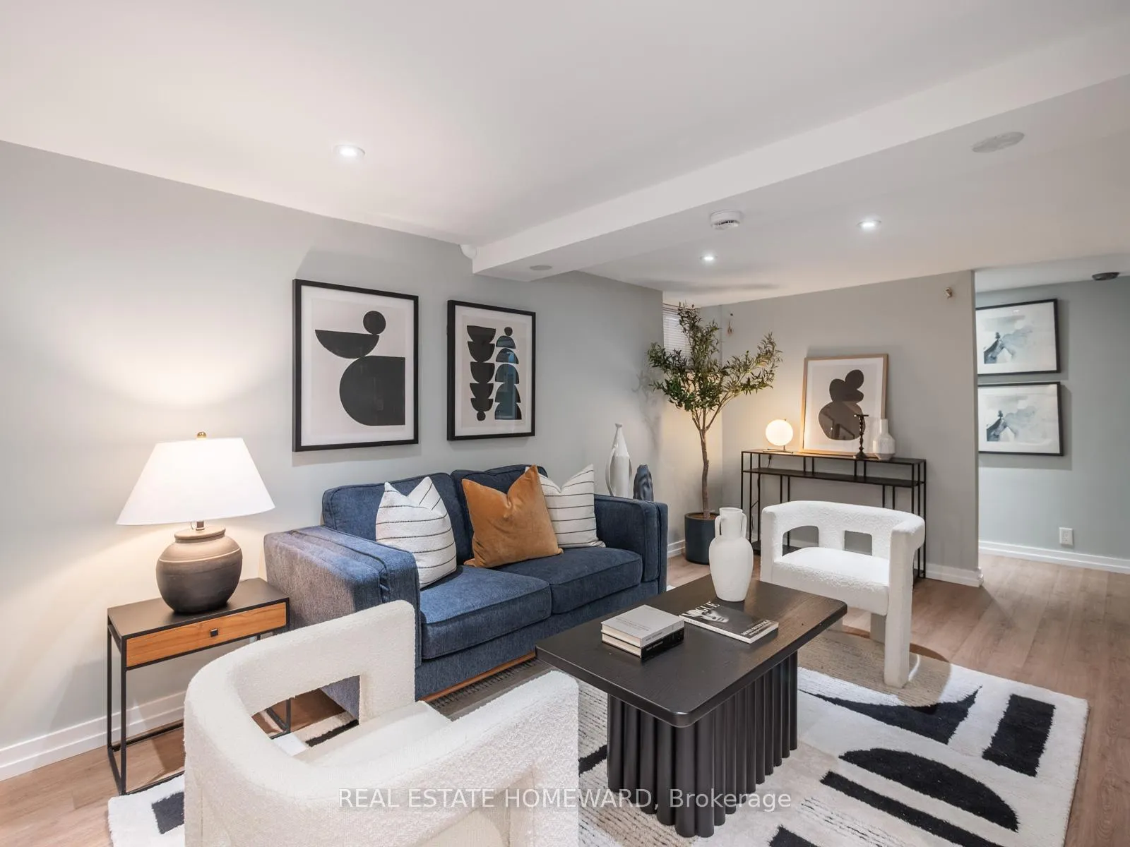 Photo 43 of 24 Waverley Road, Toronto, The Beaches — HOMEH