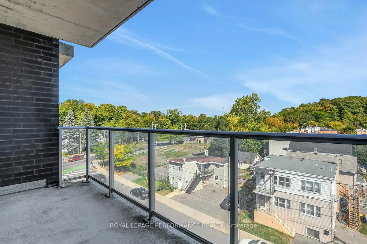 Photo 13 of Unit 413, 7 Marquette Avenue, Ottawa, Vanier — HOMEH